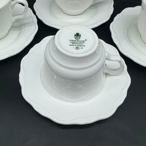 Wedgwood Metallised Plain Tea Cup Saucer Sets(Set of 4) England Bone China - Picture 5 of 6